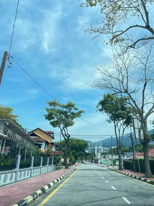 別荘 Beach Side Cozy Bungalow タンジュンブンガ