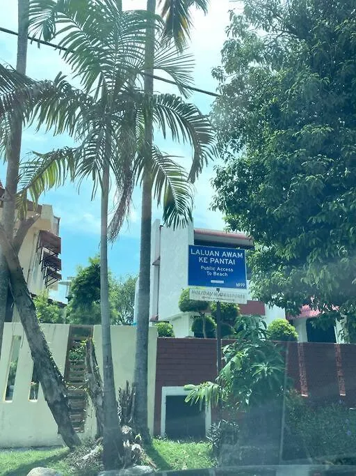 Holiday home Beach Side Cozy Bungalow Tanjung Bungah  Malaysia