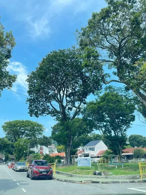 Holiday home Beach Side Cozy Bungalow Tanjung Bungah  Malaysia