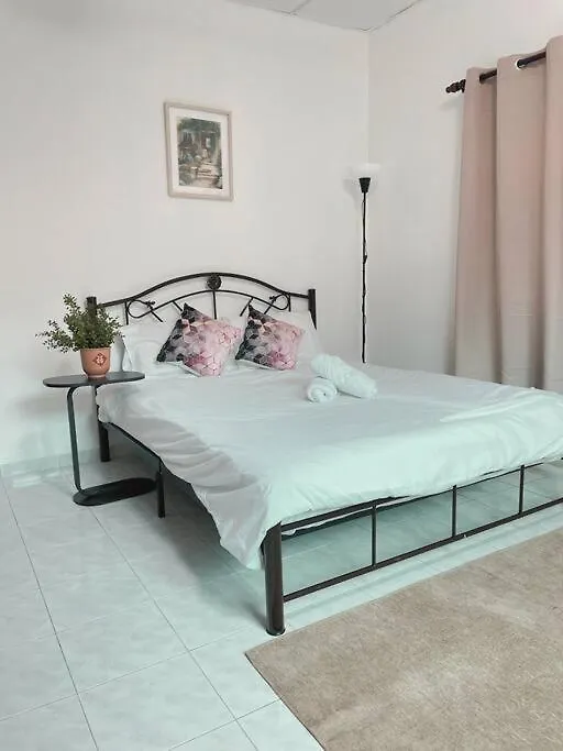 Beach Side Cozy Bungalow Tanjung Bungah